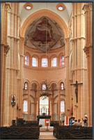 Paray-le-Monial - Basilique du Sacre-Coeur (12eme) - Nef